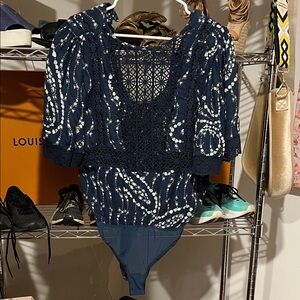 Gorgeous Navy and White Patterned Bodysuit NWT by free people